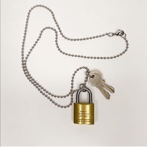 MARC JACOBS mini padlock necklace set